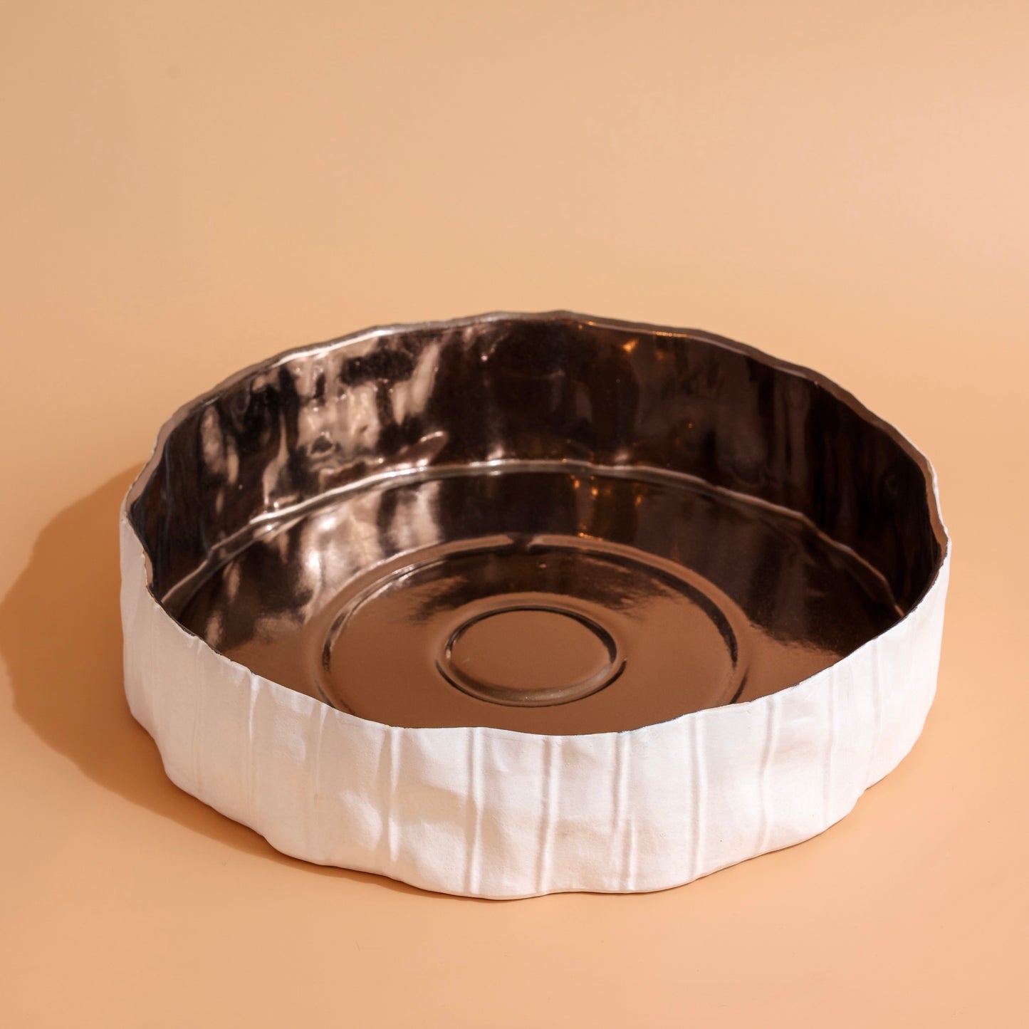 Dual-Tone Accent Tray