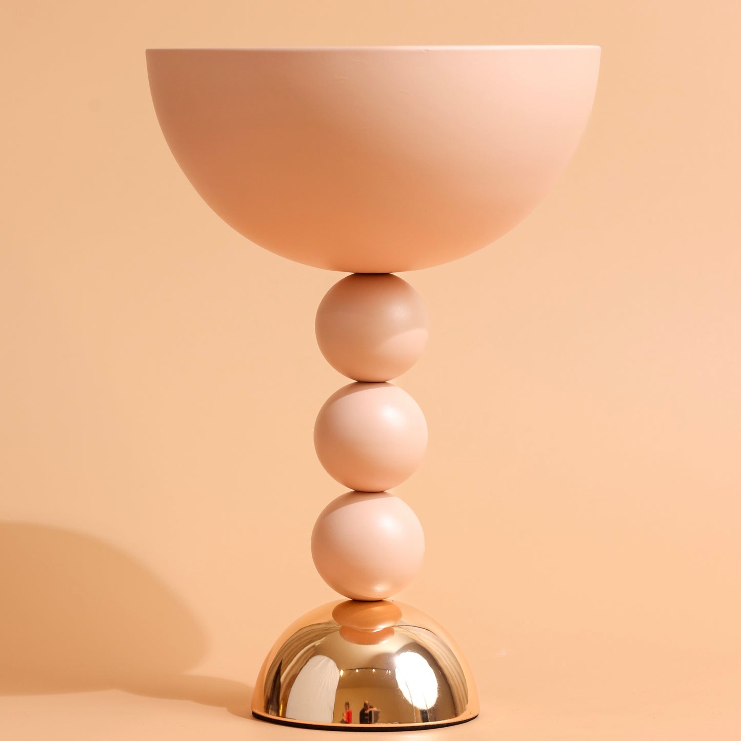 Elevated golden Bowl