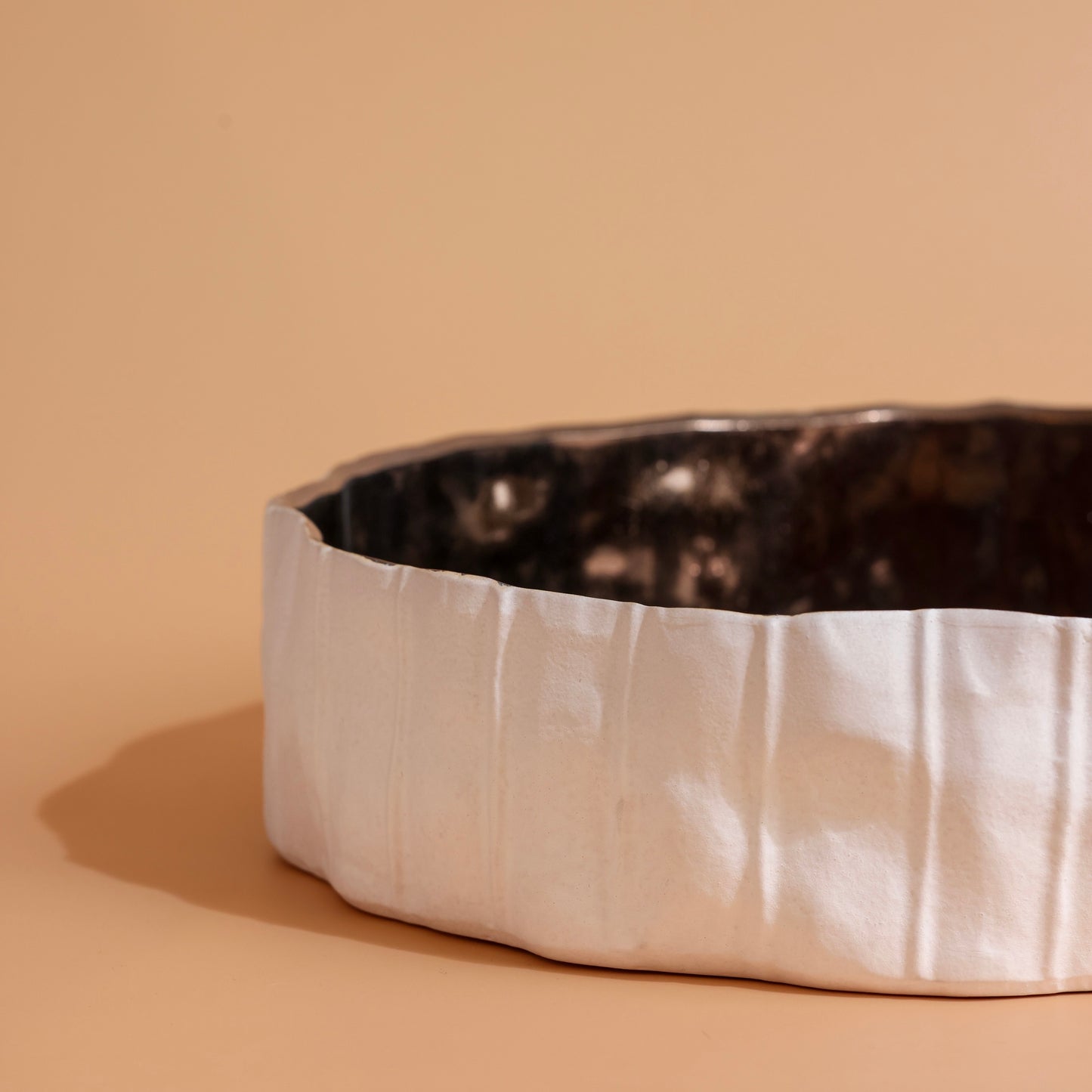 Dual-Tone Accent Tray