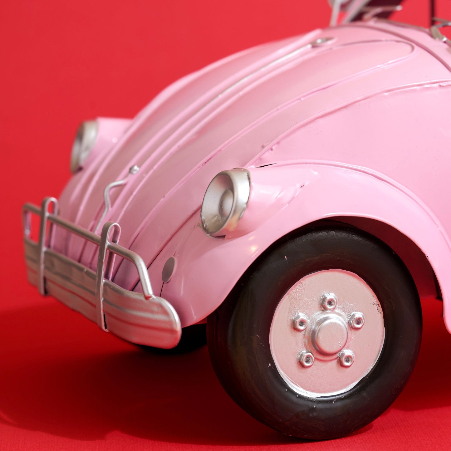 Vintage Car Piece