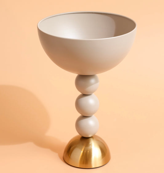 Elevated golden Bowl