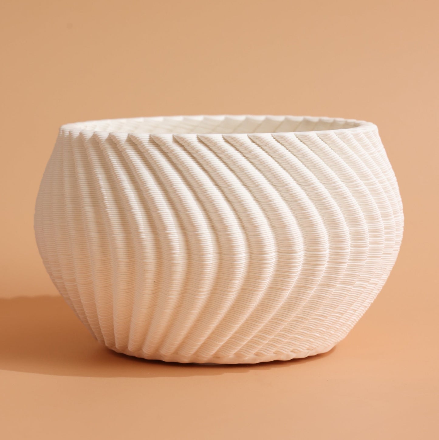 Swirl vase