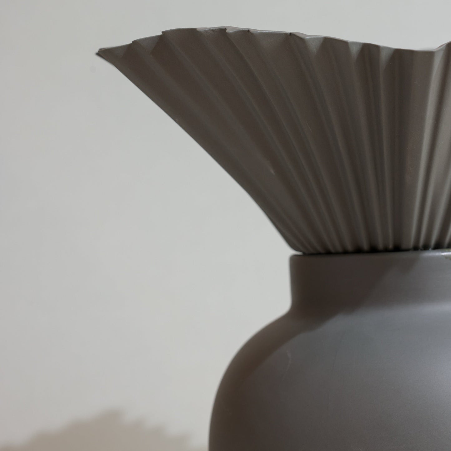 Petal Flare Display Bowl