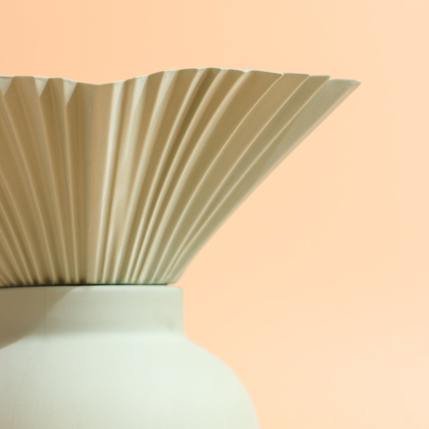 Petal Flare Display Bowl